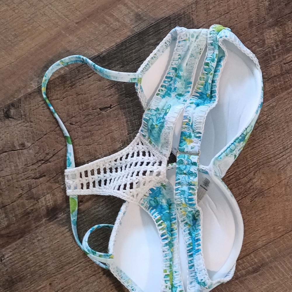 Victoria Secret swim Bikini NWT floral crocet💙💙💙 - Picture 5 of 12